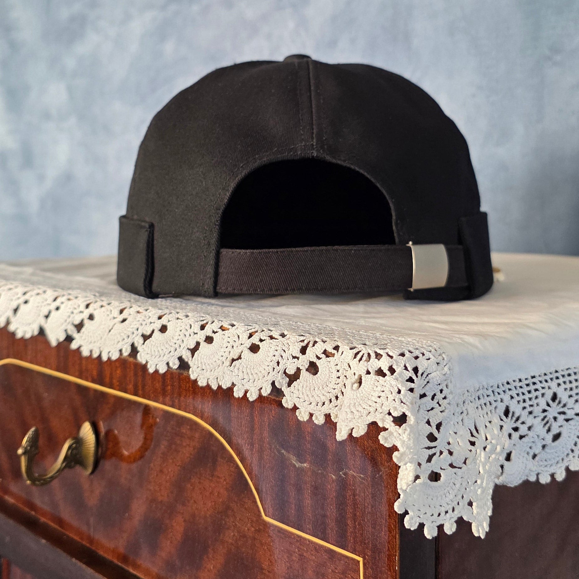 Bonnet WOLOF Noir - Intérieur Satin